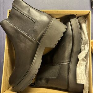 Steve Madden Black Tyclone Ankle Boots Size 11